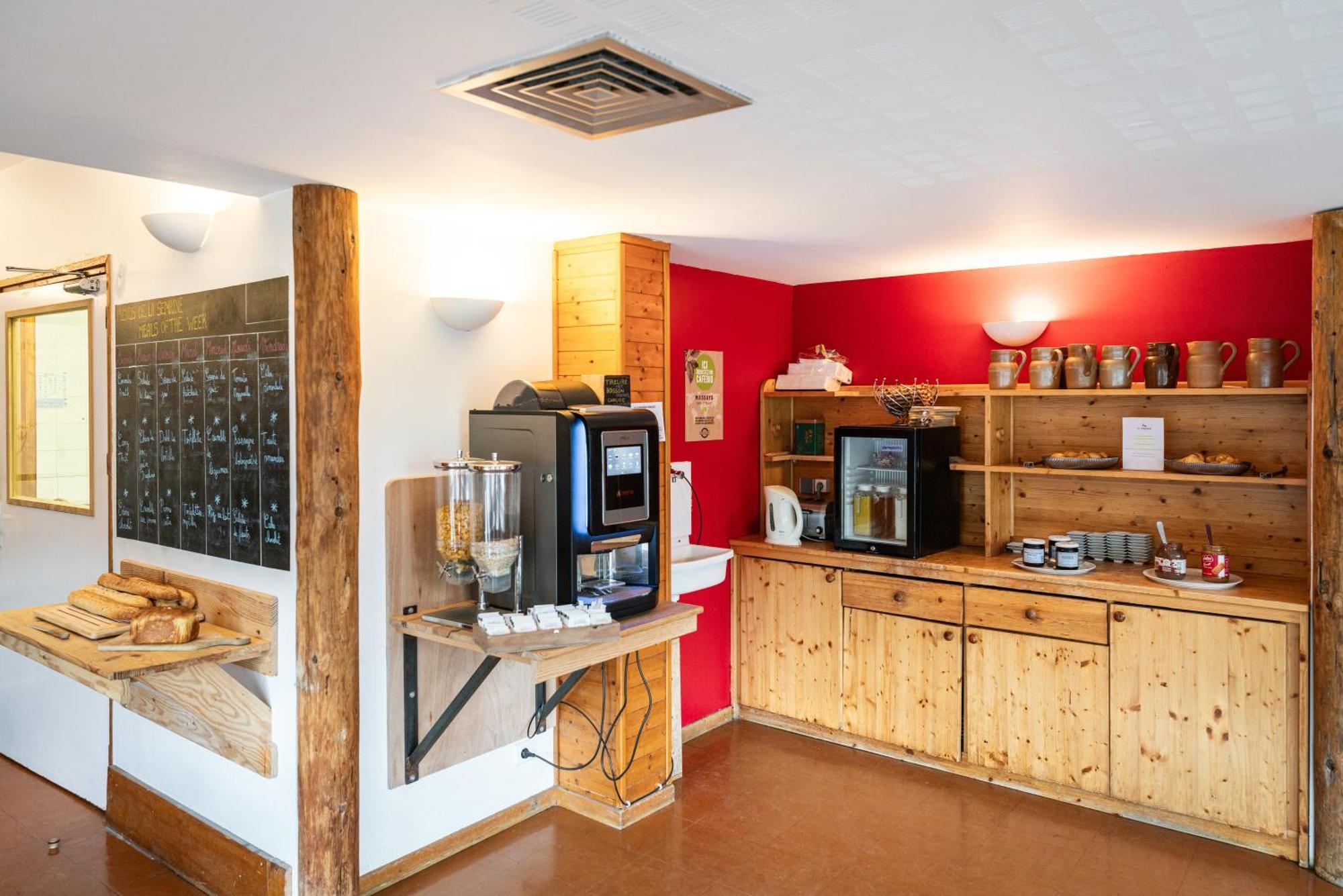 Auberge De Jeunesse Hi La Clusaz Εξωτερικό φωτογραφία